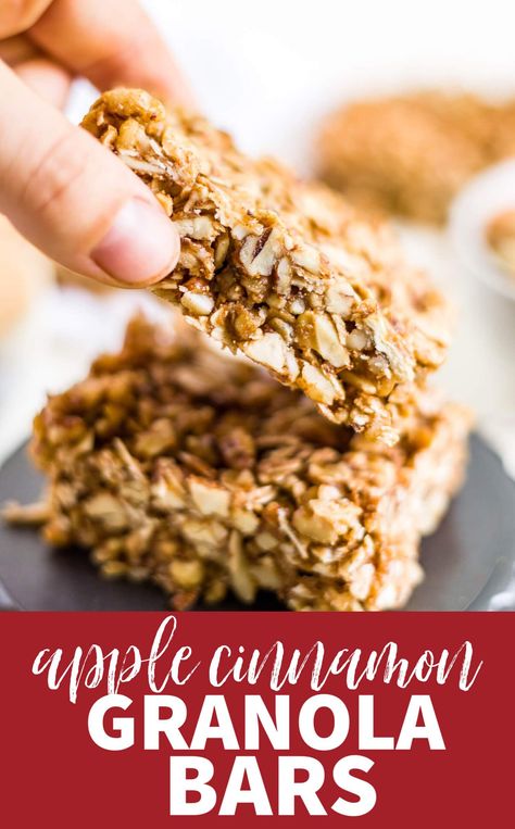 These healthy granola bars are full of cinnamon and dried apples! They're the best snack or breakfast on the go, especially for the fall. #granola #bars #apple #cinnamon #fall #snacks Apple Granola Bars, Apple Cinnamon Granola, Granola Bar Recipe Healthy, Cinnamon Granola, Honey Granola, Healthy Granola, Apples Cinnamon, Healthy Granola Bars, Granola Recipe Bars