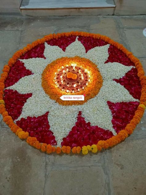 Artistic Rangoli, ब्लाउज बैक नेक डिजाइन, Onam Pookalam Design, Floral Rangoli, Pookalam Design, Simple Flower Rangoli, Easy Rangoli Designs Videos, Rangoli Designs Photos, Rangoli Designs Simple Diwali