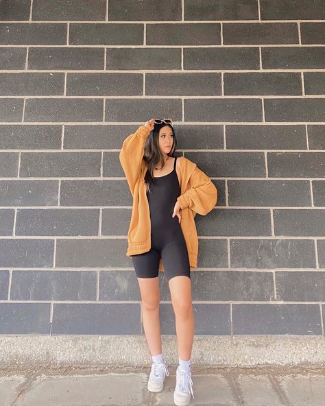 Unitard | divinity romper | romper | forever21 | oversized hoodie | style inspo // follow me on ig (graacechang) for more inspo ✨ Unitard Street Style, Styling Unitard, Divinity Romper, Hoodie Style, Oversized Hoodie, Spring Style, Spring Fashion, Follow Me, Fashion Inspo