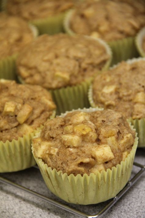 A Stress-Free Valentine's Day: Possible or Paradox? Bran Cereal Muffins, Apple Cereal, Cereal Muffins, Banana Bran Muffins, Bran Flakes, Low Calorie Baking, Healthy Cinnamon Rolls, Healthy Pies, Brownie Recipes Healthy