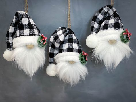 Hanging Gnomes Diy, Diy Christmas Knomes Ornaments, Santa Gnome Ornaments, Patti J Good Gnomes, Sock Gnomes Diy How To Make, Gnome Ornaments Diy Free Pattern, Gnome Christmas Ornaments Diy, Gnomes Diy How To Make, Diy Gnomes How To Make