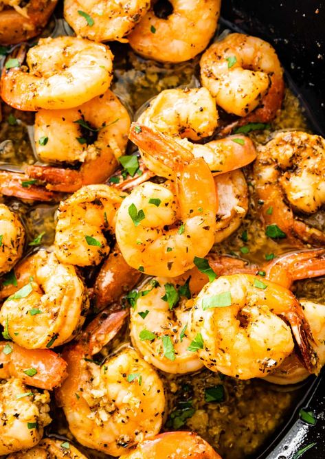 Easy Pan Seared Shrimp Recipe with Garlic Butter Skillet Shrimp Recipes Garlic Butter, Pan Seared Shrimp, Easy Bruschetta Recipe, Pan Fried Shrimp, Seared Shrimp, Buttered Shrimp Recipe, Fried Shrimp Recipes, Lemon Garlic Butter Shrimp, Recipe With Garlic