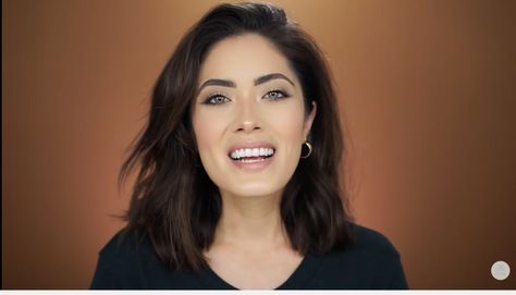 Melissa Alatorre lob haircut Short Edgy Hair, Style A Lob, Melissa Alatorre, Hair Lob, Thanksgiving Giveaway, Lob Styling, Lob Hairstyle, Lob Haircut, Edgy Hair