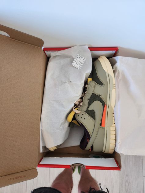 Nike Dunk Low Medium Olive Outfit, Olive Nike Dunks, Nike Dunk Low Olive Green, Nike Dunk Low Medium Olive, Dunk Low Dusty Olive, Nike Air Dunk, Shoes Game, Dunk Outfit, Olive Clothing