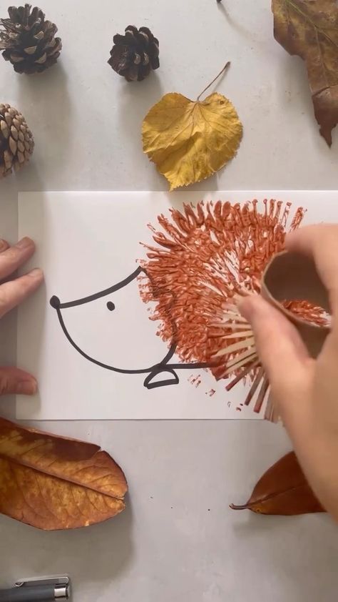 Simple Kindergarten Activities, Hedgehog Kindergarten Ideas, Preschool Hedgehog Craft, Hedgehog Crafts For Toddlers, Autumn Kindergarten Crafts, Hedgehog Art For Kids, Hedgehog Activities For Kids, Hedgehog Kindergarten, Hedgehog Craft Preschool