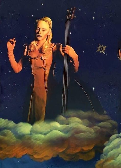 D'arcy Wretzky, The Smashing Pumpkins, Behind The Screen, Smashing Pumpkins, Female Musicians, Future Wedding, Pumpkins, Musician, Screen