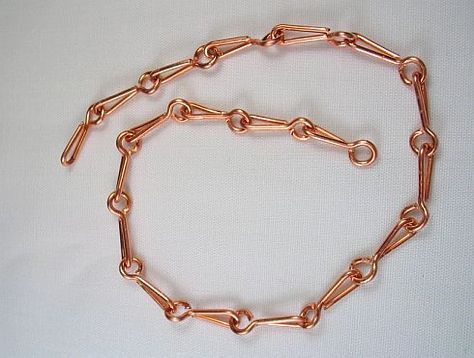 Chain Links Jewelry, Wire Chain Links, Diy Chain Necklace, Handmade Chains, Jewelry Links, Copper Chain Necklace, Wire Jewelery, Jewelry Box Mirror, Bijoux Fil Aluminium