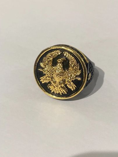 Dune House Atreides Duke Signet Ring Prop Replica Dune House, Dnd Wizard, House Atreides, Dunes House, Dune Jewelry, Replica Prop, Be Patient, Graphic Design Studios, Movie Props