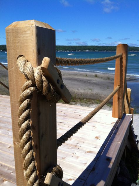 The Refresh Shop- Rope railing tied to horn cleat. Beachy perfection. Rope Fence, Rope Railing, Railing Designs, Railings Outdoor, Deck Railing, Coastal Gardens, Nautical Rope, Lake Cottage, Beach Bungalows