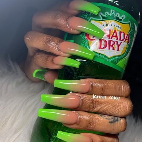 Lime Nails, Lime Green Nails, Green Acrylic Nails, Ombre Acrylic Nails, Green Nail, Bling Acrylic Nails, Girls Nails, Hot Nails, Fire Nails