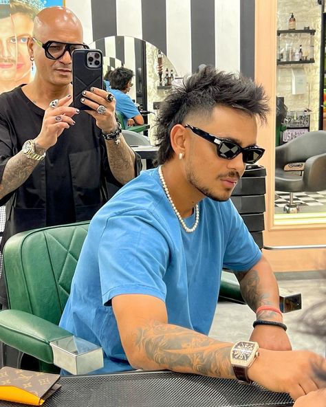 Ishaan Kishan, Indian Hairstyles Men, Ishan Kishan, Indian Cricket Team, Virat Kohli Instagram, Indian Cricket, Mr Perfect, New Haircut, Men Haircut Styles