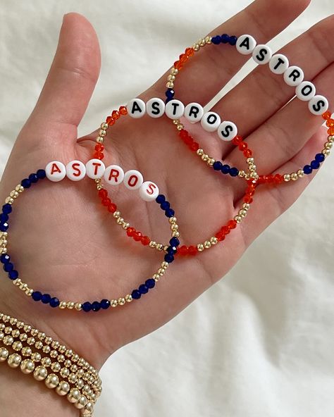 Opening day ✅ Stros season ready with these new bracelets! ⚾️🧡💙 • • • • • #astros #houston #houstonfinds #gostros #houstonastros #baseball #mlb Astros Bracelet, Game Jewelry, Team Bracelets, Baseball Bracelet, Bracelet Message, Trendy Bracelets, Alphabet Beads, Mlb Teams, Opening Day