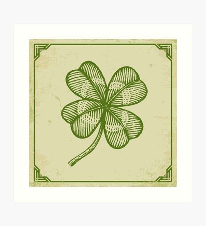 Traditional Clover Tattoo, American Traditional 4 Leaf Clover Tattoo, Lucky Illustration, Four Leaf Clover Art, Four Leaf Clover Painting, Four Leaf Clover Drawing, Vintage Clover Illustration, Clover Drawing, Clover Flower Illustration