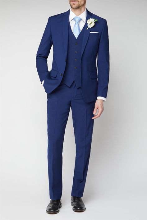 Blue Wedding Suit Groom, Navy Blue Suit Wedding, Blue Tuxedo Wedding, Wedding Suits Men Blue, Blue Groomsmen Suits, Groom Blue Suit, Blue Groomsmen, Royal Blue Suit, Blue Suit Men