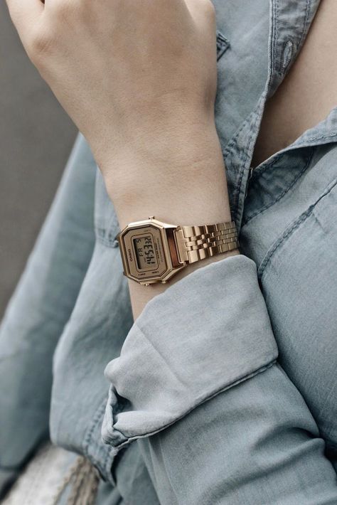 Women Watches Trends #watch #watches #womanwatches #watchwomen #watchwomenfashion Casio Gold Watch, Trendy Watches Women, Casio Watch Women, Casio Vintage Watch, Pretty Watches, Casio Vintage, Trendy Watches, Vintage Watches Women, Gold Watches Women