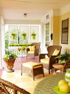 Shabby Chic Porch Decorating Ideas: Bright colors and flea market finds welcome visitors to a cheerful front porch. Description from pinterest.com. I searched for this on bing.com/images Shabby Chic Veranda, Porch Privacy, Veranda Design, Porch Design Ideas, Patio Privacy, Summer Porch, Small Remodel, Privacy Screen Outdoor, Outdoor Privacy