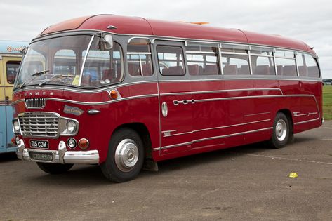 715COM Den Caney, Birmingham | by lenmidgham Chevrolet Van, Retro Bus, Bus City, Planes Trains Automobiles, Old Lorries, Buses And Trains, Bus Coach, Pretty Cars, Bus Station