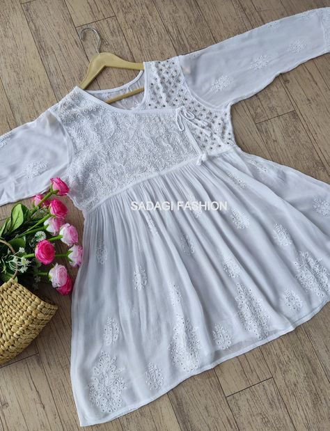 Chikankari Dress, Chikankari Kurti, Short Kurti, Party Kleidung, Dress Handmade, Tank Top Dress, Other Outfits, Ethnic Wear, Dress Clothes For Women