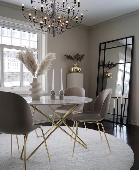 Beige Living Room Decor, Beige Dining Room, Black And Gold Living Room, Gold Dining Room, Gold Living Room Decor, Gold Living, Beige Living Rooms, Gold Living Room, Black Living Room