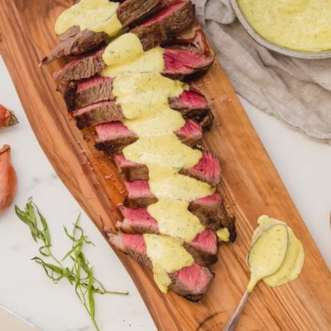 On The Go Dinners, Clean Eating On The Go, Breakfast Clean Eating, Paleo Steak, Béarnaise Sauce, Sauce Béarnaise, Eating On The Go, Seared Salmon Recipes, Rare Steak