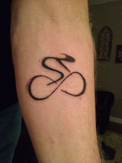 Cycling Tattoo Bicycles, Ironman Triathlon Tattoo, Tattoo Bike, Cycling Tattoo, Triathlon Tattoo, Mountain Bike Tattoo, Bike Tattoo, Iron Man Tattoo, Tato Suku