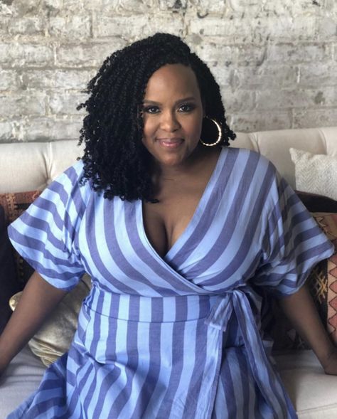 We're here with a list of our personal favorite Black plus size leading ladies- the plus size actresses that we want to see more of with the help of @museofsorts!   5 Black Plus Size Leading Ladies Casting Directors Need To Keep Booked & Busy  #plussizefashion #plussize Plus Size Actresses, Plus Size Black Men, Women Celebrities, Fashion Australia, Man Dressing Style, Curvy Fashionista, Black Plus Size, Female Celebrities, Plus Size Designers