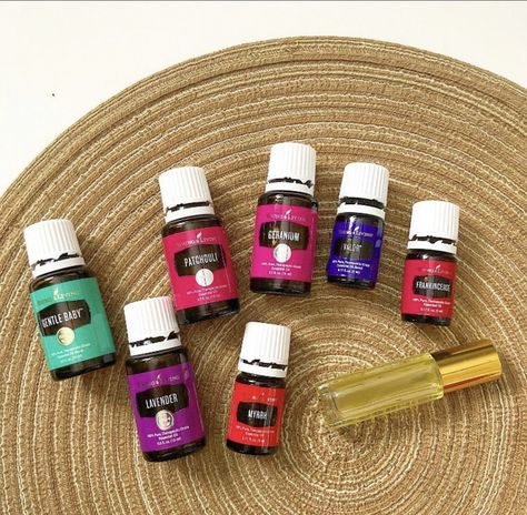 Essential Oil Scar Blend, Essential Oils For Scars After Surgery, Young Living Roller Recipes, Essential Oils For Scar Tissue, Scab Healing, Scar Healing Essential Oils, Anti Itch Essential Oil Roller, Best Oil For Skin, Essential Oils For Inflammation