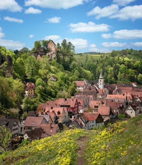 Kitzingen Germany, German Architecture, European Village, German Village, European Architecture, Culture Travel, Beautiful Places To Visit, Germany Travel, Pretty Places