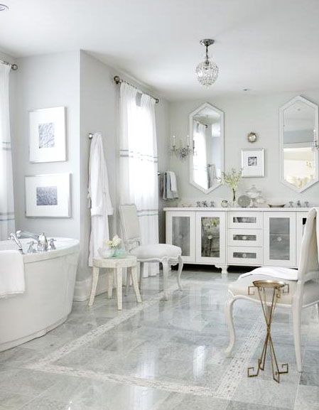 Sarah Richardson Design, Sarah Richardson, Master Ensuite, Suburban House, Bad Inspiration, Gorgeous Bathroom, Bathroom Pictures, Bathroom Spa, Dream Bathrooms