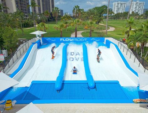 Indoor Surfing, Surf Pool, Aquatic Center, Water Surfing, Vacation Tips, Parking Design, Sports Clubs, Amusement Park, Water Park