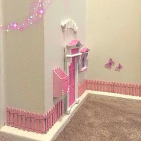 Opening Fairy Doors Bathroom Towel Decor Ideas, Fairy Garden Bedroom, Opening Fairy Doors, Kids Fairy Garden, Diy Fairy Door, Unicorn Bedroom Decor, Unicorn Room Decor, Fairy Bedroom, Fairy Ideas