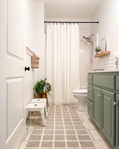 Subway tile bead board green vanity mixed metals Transitional Guest Bathroom, Modern Organic Bathroom, Tall Shower Curtains, Wallpaper Accent Wall Bathroom, Organic Modern Bathroom, Second Bathroom, Small Bathroom Wallpaper, Bathroom Wallpaper Ideas, Long Shower Curtains