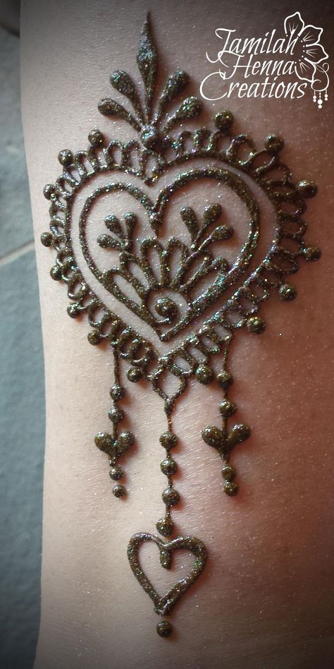 Heart Henna, Thigh Henna, Henne Tattoo, Henna Mandala, Henna Inspired Tattoos, Cute Henna, Tato Henna, Simple Henna Tattoo, Henna Body Art