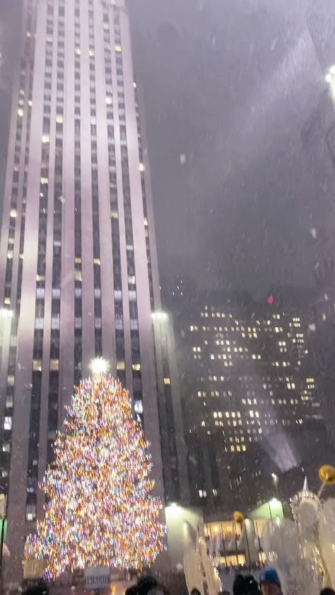 New York Christmas Aesthetic, New York Snow, New York City Christmas, New York City Aesthetic, New York Wallpaper, Nyc Christmas, York Wallpaper, Nyc Aesthetic, New York Aesthetic