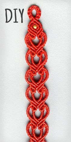 Heart Bracelet Tutorial, Macrame School, Macrame Jewelry Tutorial, Tutorial Macramé, Heart Bracelets, Macrame Bracelet Tutorial, Connected Hearts, Hearts Bracelet, Diy Friendship Bracelets Tutorial