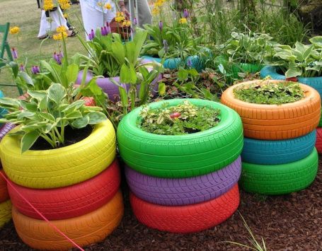 Painted Tires, Tire Garden, Tire Planters, Jardim Diy, Diy Playground, Sensory Garden, Recycled Garden, Children's Garden, School Garden