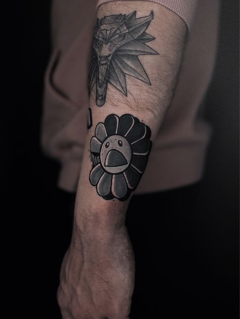 Tattoo uploaded by Vale • Murakami flower Takashi Murakami Tattoo Ideas, Takashi Murakami Flower Tattoo, Takashi Murakami Tattoo, Murakami Tattoo, Takashi Murakami Flower, Murakami Flower, Future Engagement Rings, Takashi Murakami, Tattoo Idea