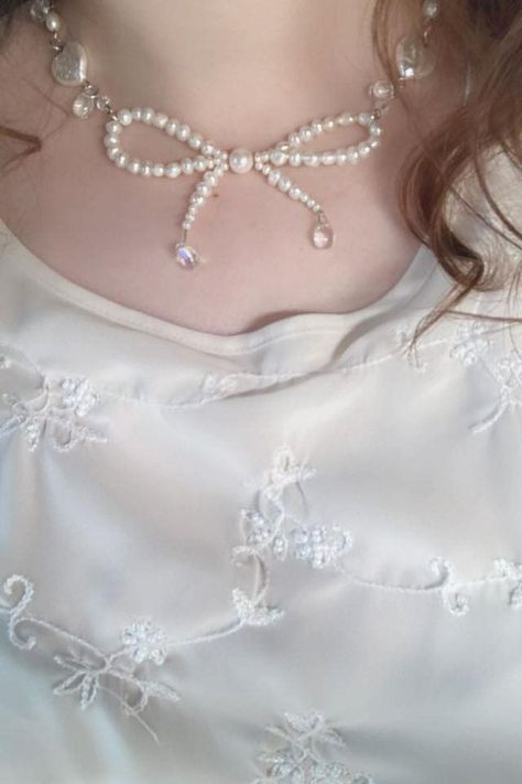 Beaded Bow Necklace, Pearl Bow Necklace, Beaded Heart Necklace, Pearl Necklace Handmade, Bead Heart, Aesthetic Necklace, Beaded Bow, Cute Coquette, Pearl Bow