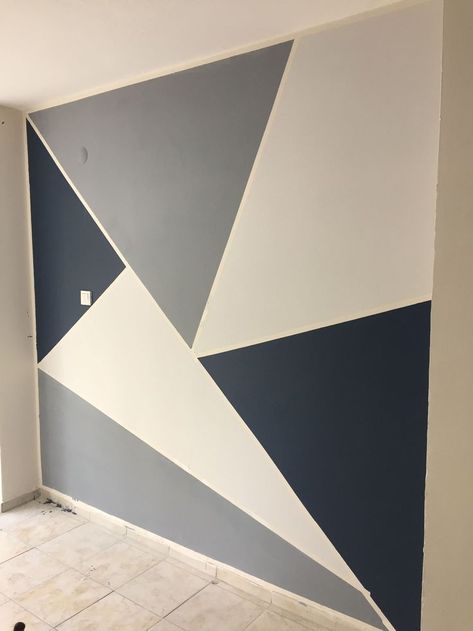 home decor wall paint patterns ideas - wall paint ideas for new houses Office Wall Paint Ideas Work Spaces, Simple Geometric Wall Paint, Ideas Para Pintar Paredes Aesthetic, Wall Painting Ideas Geometric, Painting Ideas Geometric, Geometric Wall Design, Geometric Wall Painting, 70 Bedroom, Wall Paint Ideas