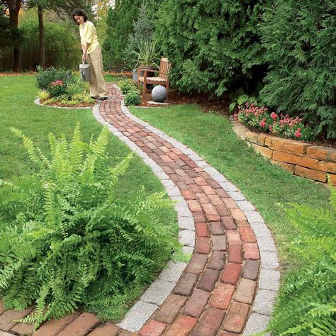 Build a Brick Pathway in the Garden Brick Pathway, Walkway Design, Brick Path, Brick Walkway, Walkways Paths, Brick Garden, Garden Walkway, Landscape Edging, Stone Path