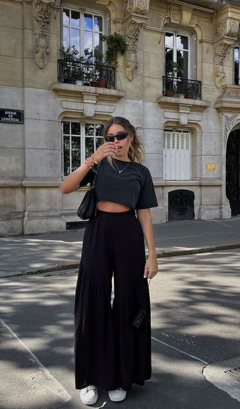 Black Palazzo Pants Outfit, Katie Sturino, Trendy Date Night Outfit, Date Night Outfit Ideas, Night Outfit Ideas, Outfit Upgrade, 2024 Outfits, Woman Dresses, Body Acceptance