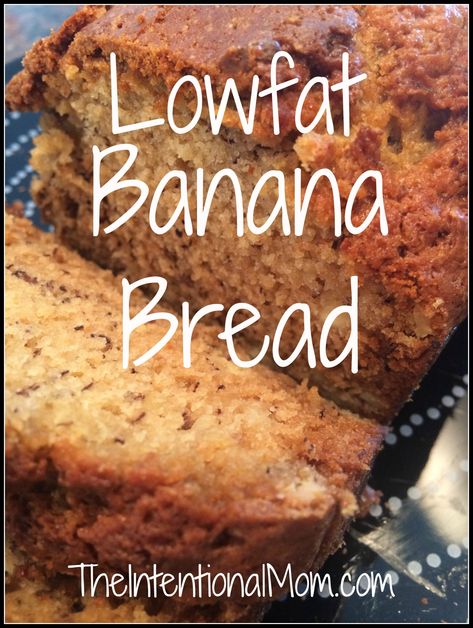 Recipe: Lowfat Banana Bread Banana Loaf Recipe, Low Fat Banana Bread, Recipe Banana Bread, Low Fat Breakfast, Banana Loaf, Clean Window, Recipe Banana, Healthy Eating Diets, Banana Bread Muffins