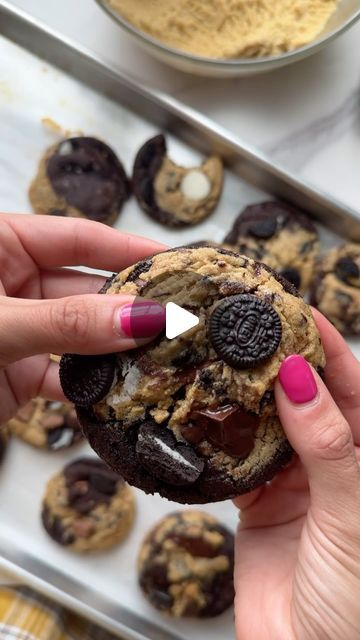 Alex on Instagram: "Best thing I made all month! These PB cookies are the best cookies ever. Peanut butter Oreo swirl cookies! I swirled Peanut butter cookie dough which a dark chocolate cookie dough, chocolate chunks AND OreoS. These are the parent trap cookie! Peanut butter Oreo cookie supremacy #parenttrap #bestcookies 
#peanutbuttercookies #peanutbutteroreo #cookiesandcream" Parent Trap Cookies, Peanut Butter Oreo Cookies, Cookie Peanut Butter, Pb Cookies, Swirl Cookies, Oreo Cookie Recipes, Butter Cookie Dough, The Parent Trap, The Best Cookies