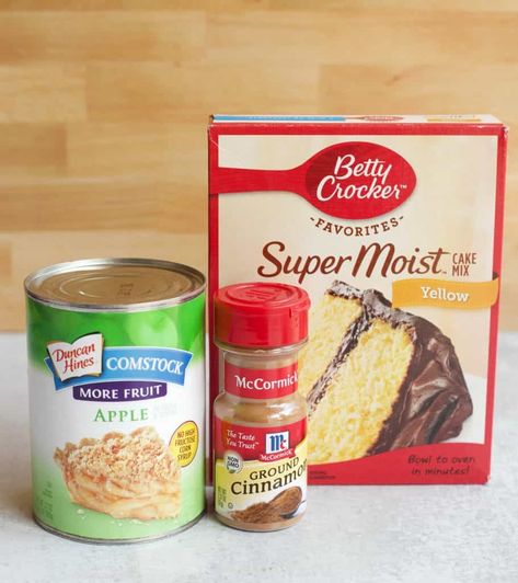 Spice Cake Mix And Apple Pie Filling, Cake Mix Muffins Recipes, Apple Pie Filling Cake, Apple Fritter Muffins, Pie Filling Cake, Canned Apple Pie, Favorite Deserts, Apple Fritter Cake, Filling Cake