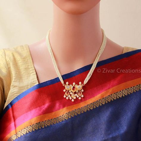 Tanmani Necklace, Maharashtrian Jewellery, White Pearl Jewelry, Mangalsutra Design, Gold Pearl Jewelry, Pearl Jewelry Design, Beaded Jewelry Necklaces, Pearl Necklace Designs, Pearl Bridal Jewelry