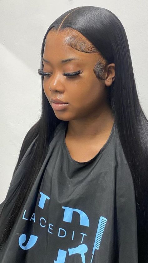 Straight Wig Install Styles, Birthday Braids, Wig Installs, Front Lace Wigs, Frontal Wig Hairstyles, Birthday Hairstyles, Mode Tips, Straight Wigs, Quick Weave Hairstyles