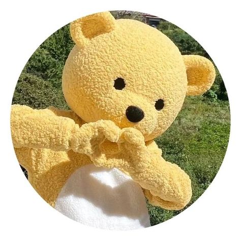 Teddy Instagram Highlight Cover, Yellow Teddy Bear, Yellow Aesthetic Pastel, Ig Highlight, Computer Basic, Icons App, Bts Icon, Pfp Ideas, Aesthetic Pfp