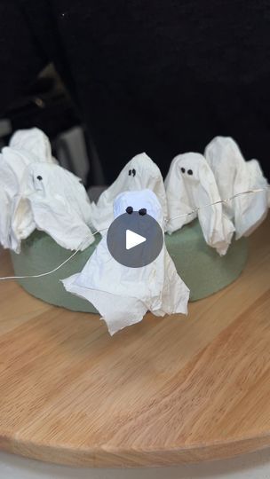 Incredible DIY Ghost Lights | Incredible DIY Ghost Lights Can't believe how cute these paper-mache ghost turned out. All you need is toilet paper, glue, water, and foil. | By Natalini Paper Mache Ghost, Diy Ghost, Ghost Diy, Ghost Lights, Little Ghost, Into The Water, Paper Glue, Halloween 1, Toothpick