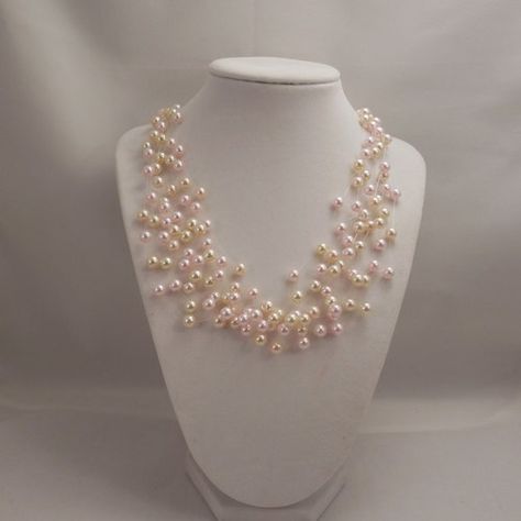 Floating Necklace, Pearl Bridal Jewelry, Necklace Tutorial, Fancy Gifts, Necklace Wedding, Choker Style, Jewelry Making Tutorials, Chic Jewelry, Bead Stringing