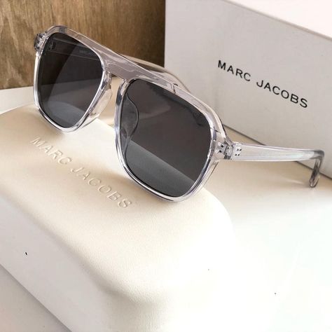 Sun Photography, Marc Jacobs Sunglasses, Eyewear Glasses, Glasses Style, Summer Shades, Fashion Eyewear, Sunglasses Fashion, Sunglasses For Men, Like Instagram